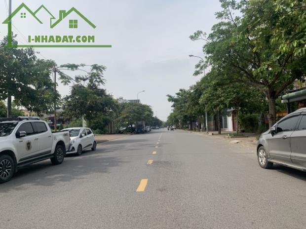Cần tìm chủ nhân mới cho lô đất biệt thự 31ha Trâu Quỳ, 136m2 mặt tiền 7m đường 15m - 2