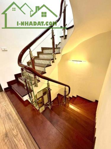 Siêu phẩm nhà đẹp Phố Chu Huy Mân - 2