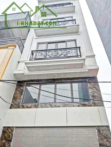 Bán Nhà Lạc Long Quân - Trịnh Công Sơn- Tây Hồ- Gần Lotte Mall, Ở Ngay, Thoáng, 48m, 9 Tỷ