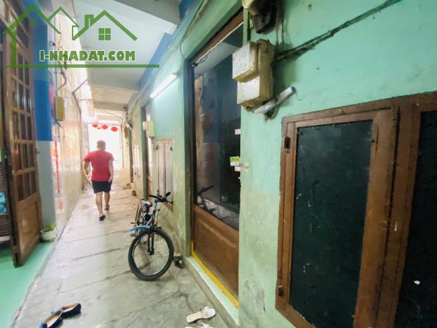 Bán nhà Bùi Văn Ba (7x12m)-HẺM XE HƠI VF3, dòng tiền 16 TR/Thg - 2