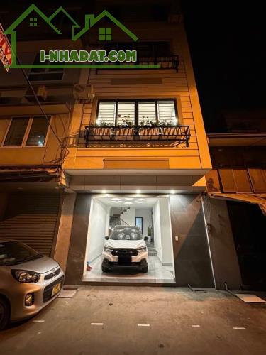 Bán nhà mặt ngõ Vạn Bảo, Ba Đình, ngõ thông, khu phân lô, ô tô vào nhà. Giá 16.4 tỷ