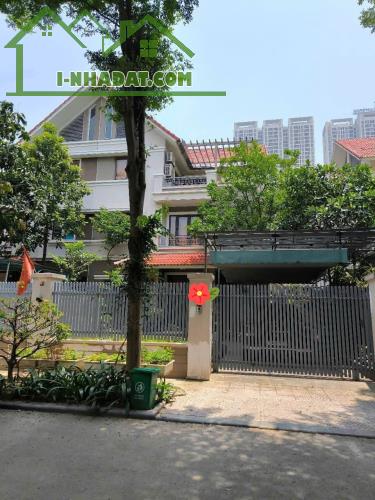 BÁN BIỆT THỰ - 290m2 - 4 tầng - Mặt tiền 12m - KĐT An Hưng - Hà Đông. - Căn biệt thự song