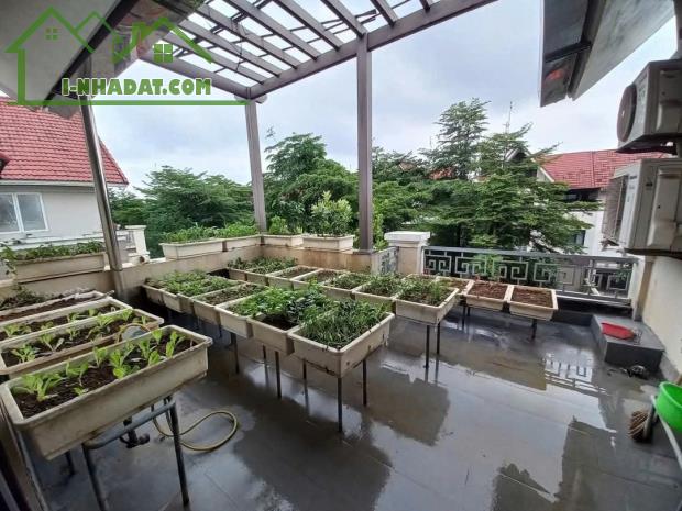 BÁN BIỆT THỰ - 290m2 - 4 tầng - Mặt tiền 12m - KĐT An Hưng - Hà Đông. - Căn biệt thự song - 5