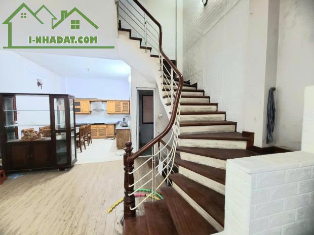 BÁN NHÀ PHÂN LÔ LẠC TRUNG, ĐƯỜNG 2 Ô TÔ TRÁNH, MẶT TIỀN 5.4M  70M2, 22.3 TỶ - 3