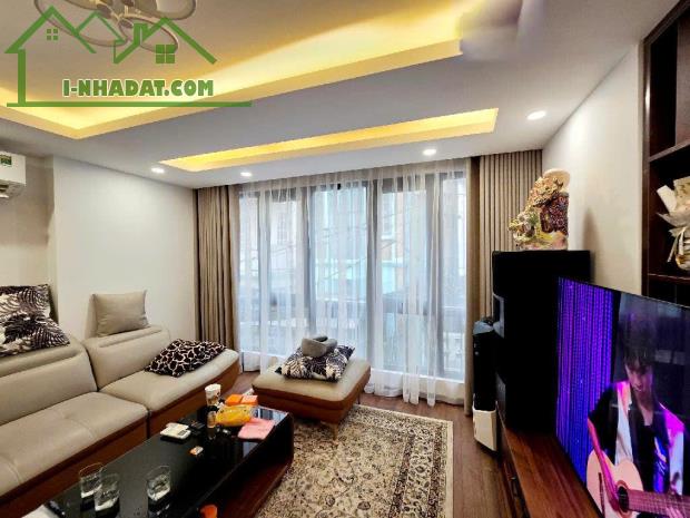 BÁN NHÀ PHÂN LÔ LẠC TRUNG, ĐƯỜNG 2 Ô TÔ TRÁNH, MẶT TIỀN 5.4M  70M2, 22.3 TỶ - 4