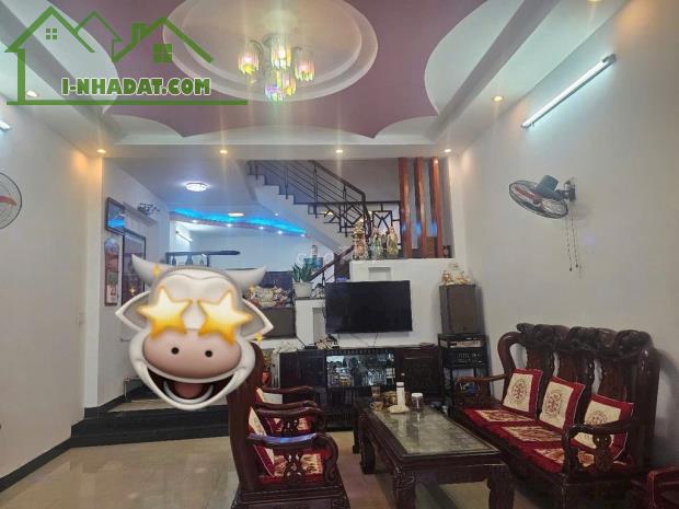 Bán nhà 3 tầng MT đường Cần Giuộc , An Khê, Thanh Khê. DT 5x18m, giá 6ty450 tl