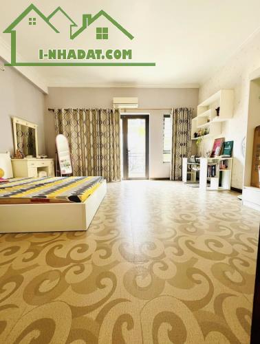 15 TỶ HƠN - TRUNG TÂM CẦU GIẤY- 2 Ô TÔ TRÁNH- LÔ GÓC THOÁNG SÁNG RỰC RỠ- Ở KINH DOANH ĐỀU - 3