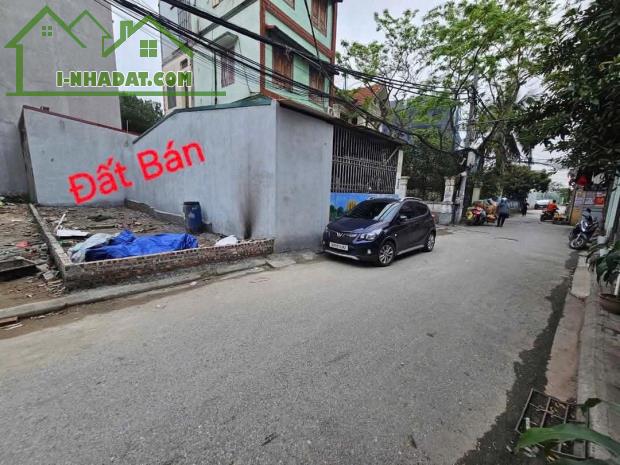 Đất Phúc Lợi 40m nở hậu, oto tránh kinh doanh chỉ nhỉnh 6 tỷ còn tl. LH 0936123469