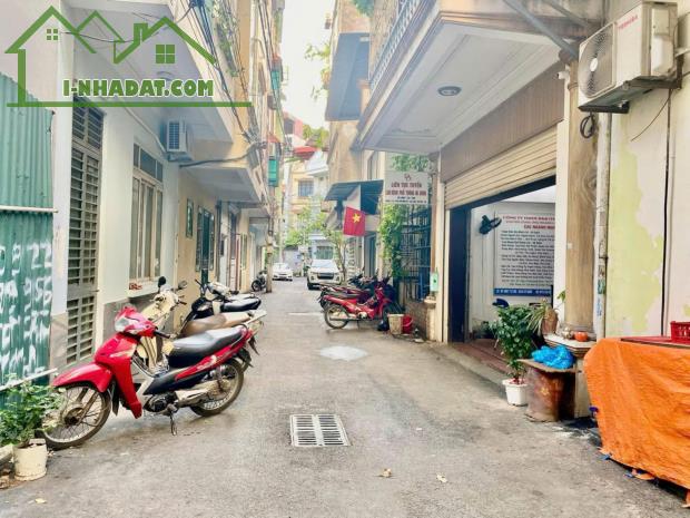 BÁN NHÀ PHÂN LÔ TRẦN BÌNH. SỔ 54M. MT 5M4. 4 TẦNG. GARA. 19 TỶ - 0906655155 - 1