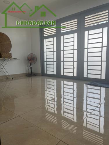 Cần bán gấp gấp nhà mới xây Cống Lỡ, Tân Bình – 7PN - Chỉ 6.9 Tỷ!