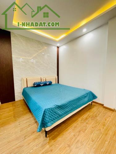 CĂN DUY NHẤT 3 TẦNG 38M2,NGÕ Ô TÔ ,THOÁNG 2 MẶT-TRUNG TÂM HAI BÀ TRƯNG SỔ ĐẸP GIÁ CHỈ 4.1 - 4
