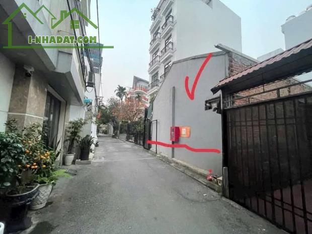 Cần bán 108m2 đất Ngọc Thuỵ, ngay trường pháp, cv, Hồng Tiến kéo dài. Giá đầu tư. LH