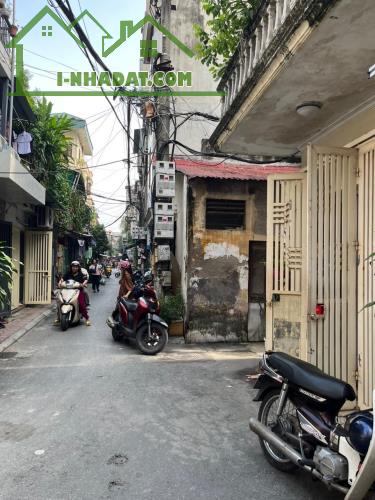 Ban nha đường đại cồ việt 50m, 2 tầng