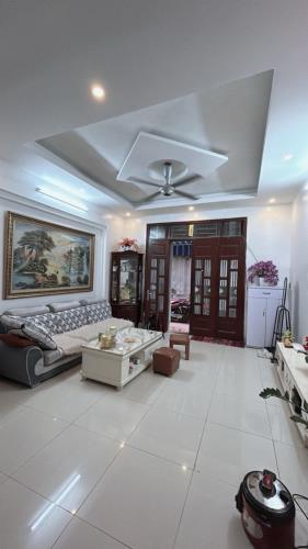 Cần bán gấp nhà Vĩnh Hưng, Hoàng Mai, ô tô dỗ cổng, 38m, 5 tầng, giá nhỉnh 5 tỷ  Chủ nhà đ - 2