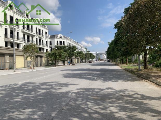 Bán căn GÓC MẶT PHỐ Thuận An Hải Phát mặt đường trục chính 30m view hồ 13ha, hàng hoa hậu - 1