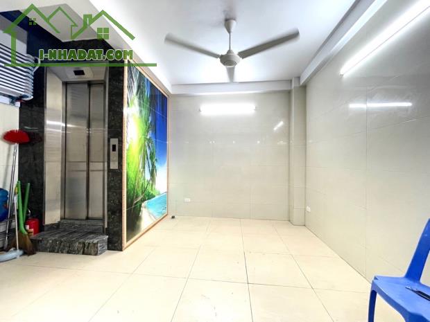 QUÁ HIẾM  - LẠC LONG QUÂN - NHỈNH 5 TỶ - 6 TẦNG THANG MÁY - SỔ HOA HẬU - 3