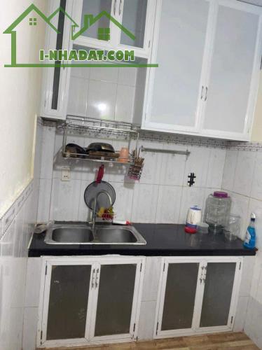 /-rose Cần cho thuê khu vực đường TKTQ..quận tân phú..Nhà quá rẻ anh chi ơi. Khu để ơ hô G - 1