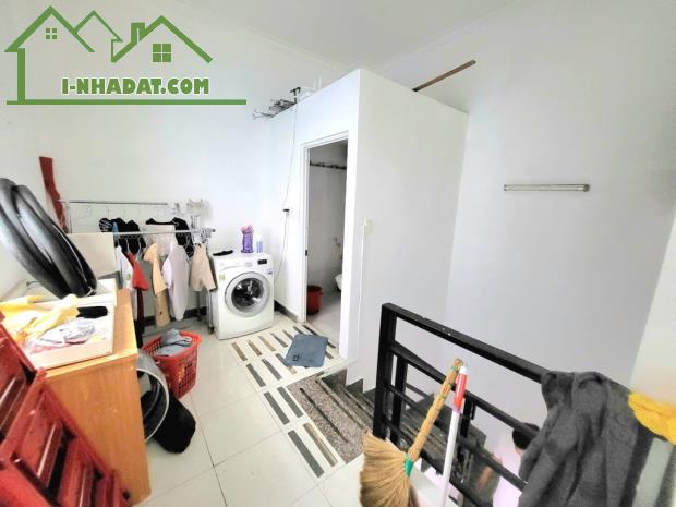 KẸT TIỀN BÁN GẤP – NHÀ LÔ GÓC 2 MẶT TIỀN, DIỆN TÍCH KHỦNG 44M², NGANG GẦN 4M – GIÁ CHỈ 6 - 2