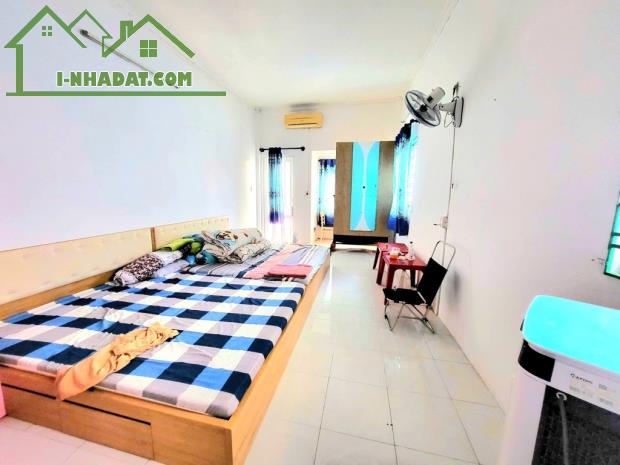 KẸT TIỀN BÁN GẤP – NHÀ LÔ GÓC 2 MẶT TIỀN, DIỆN TÍCH KHỦNG 44M², NGANG GẦN 4M – GIÁ CHỈ 6 - 4