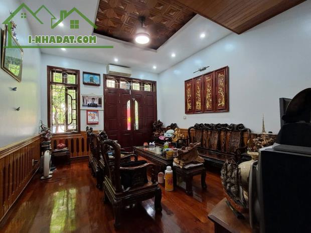 Sống xanh giữa lòng Hà Nội – Nhà đẹp 5 tầng, gara ô tô, sát hồ, khu dân trí cao - 1
