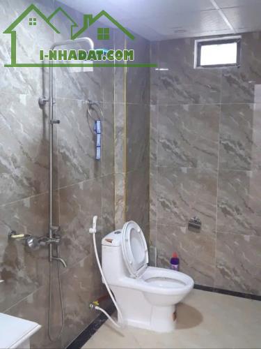 Cho thuê nhà riêng Trần Phú, Hà Đông - 33m2 - 5 Tầng - Full ĐCB - 11 triệu/tháng - 4