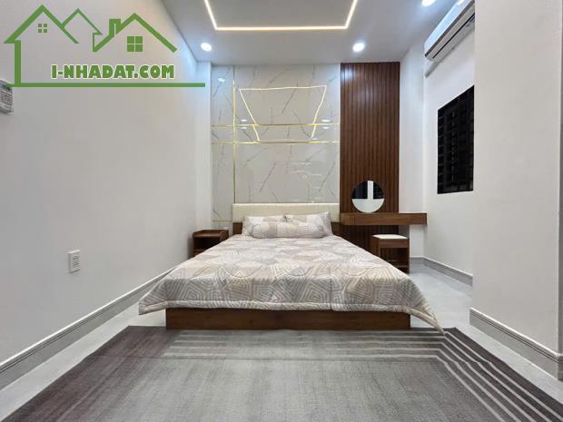 Bán Nhà 2 Tầng Mới Xây full NT-May lạnh, Tivi– 85m² – SHR – Gara ÔTô –ngay Chợ Long - 3