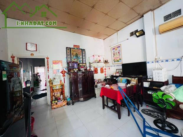 Bán nhà mặt tiền quận 8 giá siêu rẻ - 3