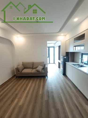 🏢 BÁN NHÀ NGÕ 63 TRẦN QUỐC VƯỢNG – 97M² – MẶT TIỀN 8.4M – 13 PHÒNG – GIÁ 11.6 TỶ - 1