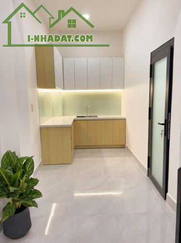 SIÊU PHẨM - 10M RA MẶT TIỀN NGUYỄN DUY Q8 - HẺM 3M RỘNG - 2 TẦNG 41M2 HOÀN CÔNG - 4.9T - 2