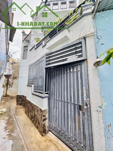 Bán nhà 1 sẹc Lý Thường Kiệt 30m2 hẻm 2,5m – Giá 4,15 Tỷ tl. - 2