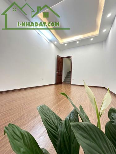 CHỦ GIẢM THÊM 80 TRIỆU TRUNG TÂM HOÀNG MAI, FULL NỘI THẤT, Ô TÔ ĐỖ CỬA, 5 TẦNG HIỆN ĐẠI - 2