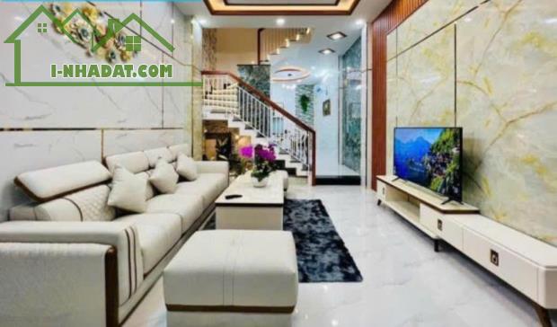 Cần bán nhà gấp ở Đường Cô Giang, Phường 2, Phú Nhuận - 1