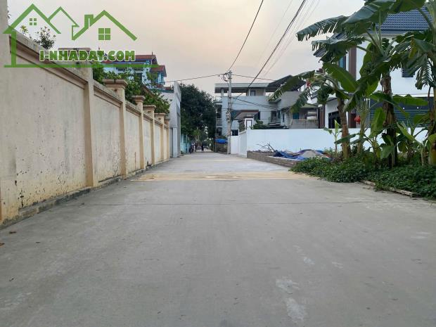 65M TT QUANG MINH TRỤC CHÍNH,VUÔNG ĐẸP,NHỈNH 3 TỶ,CHÍNH CHỦ - 3