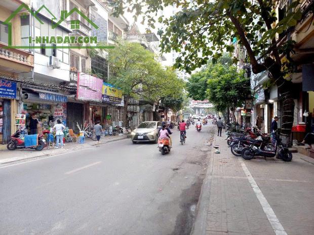 NHÀ MẶT PHỐ TÂN ẤP, 2 MẶT THÔNG THOÁNG, KINH DOANH SẦM UẤT 42M x 4 TẦNG