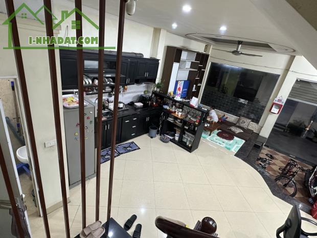 SIÊU HIẾM NGÔ GIA TỰ, ĐỨC GIANG, 48m2 X 4 TẦNG, DÂN XÂY, NGÕ THÔNG, GẦN PHỐ, AN SINH ĐỈNH - 2
