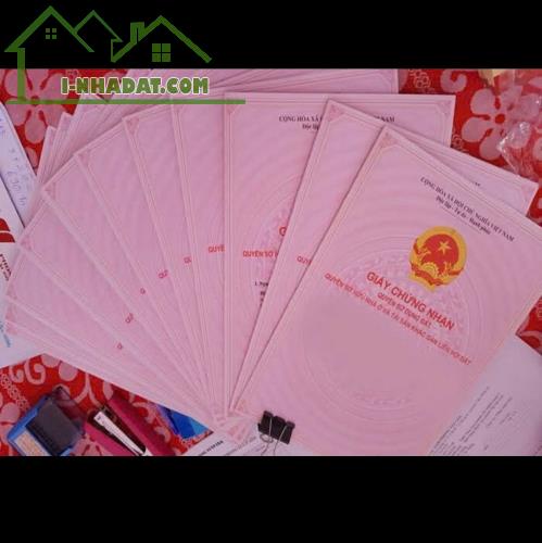 NHÀ PHỐ - ĐẤT NỀN SỔ SẴN CHỈ 950TR SANG TÊN NGAY GIÁP PHƯỜNG BỬU LONG