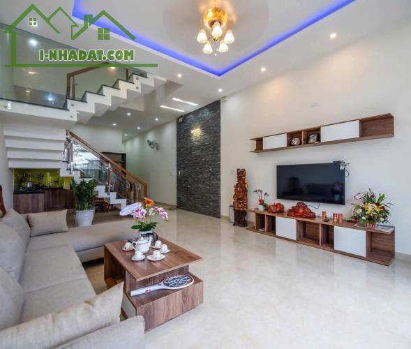 XE HƠI ngủ nhà - GẦN VẠN PHÚC CITY - 100M2 X3 TẦNG - KHÔNG QUY HOẠCH - NHỈNH 7 TỶ