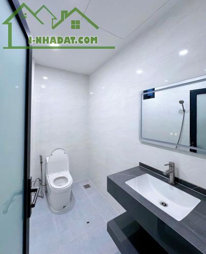 Bán Nhà MỚI XÂY 2 TỶ 200 TRIỆU BÌNH DƯƠNG GẦN BỆNH VIỆN HOÀN MỸ - 5