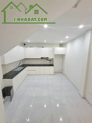 BÁN NHÀ QUỲNH LÔI, HAI BÀ TRƯNG, NHÀ ĐẸP VỀ Ở NGAY, CHỦ THIỆN CHÍ, XUNG QUANH TIỆN ÍCH BẠT - 1