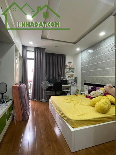Chính Chủ - Đã Hoàn Công - DT 75M2 Dài 19M , 4 Tầng Đúc Với 4PN,4WC( Nở Hậu ) Hoàng Hoa Th - 3
