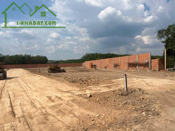 CẦN BÁN 13.831M ĐẤT SKC GIÁ 30 TỶ TẠI BÌNH DƯƠNG