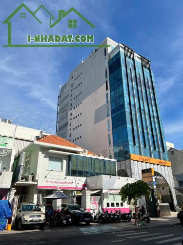 Cần bán nhà mặt tiền Nguyễn Trãi, Phường Bến Thành, Quận 1, 8.1x20m, 7 tầng, giá 140 tỷ.