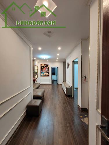 Duy nhất căn giá cực tốt tầng đẹp tòa CT8 Đại Thanh 55m TK 2PN, sổ đỏ, giá 2.49 tỷ - 4