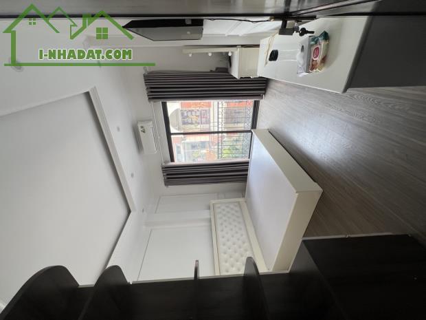 Nhà Ngọc Lâm, về ở ngay, full nội thất, giá siêu đẹp, nhỉnh 7 tỷ - 2