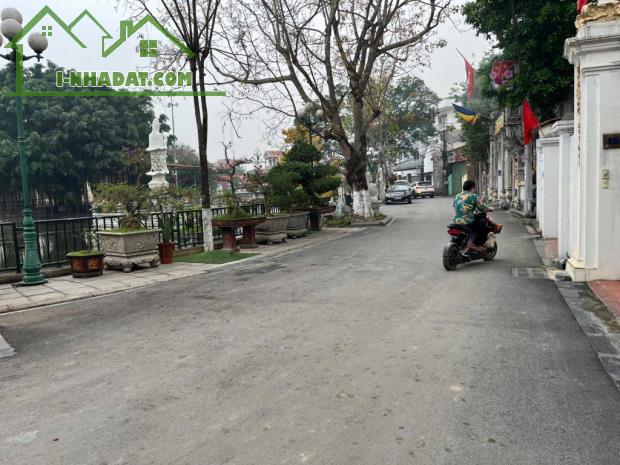 Bán LÔ GÓC 78m BẮC HỒNG ĐÔNG ANH HN. Ô tô ngủ trong đất.Giá đầu tư