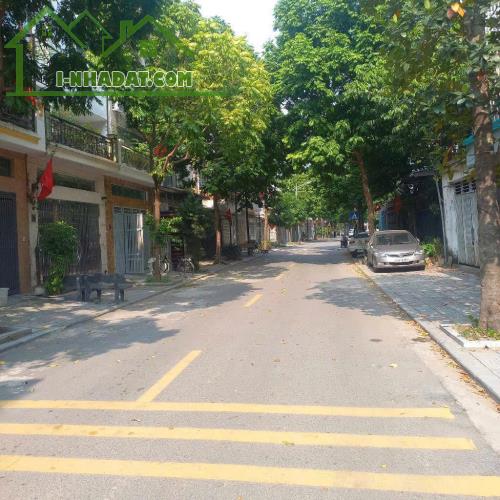 "NHÀ PHÂN LÔ KĐT VĂN PHÚ, HÀ ĐÔNG, 100m2-4tầng-25tỷ3, ĐƯỜNG RỘNG VỈA HÈ THOÁNG - 2