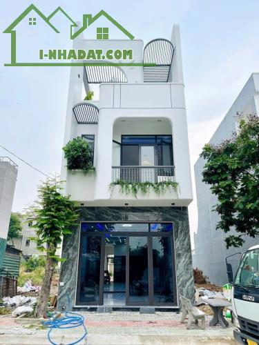 Nhà 1 trệt 2 lầu gần KDC Thuận Giao , TP Thuận An