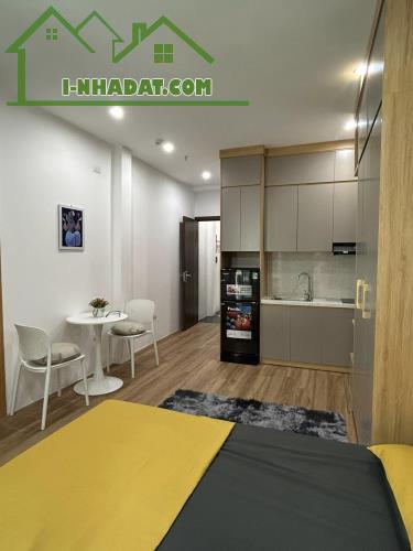 Bán nhà phố Trương Định, Hai Bà Trưng 42m, 5 tầng. Giá: 8.6 tỷ. LH: 0937158386 - 2