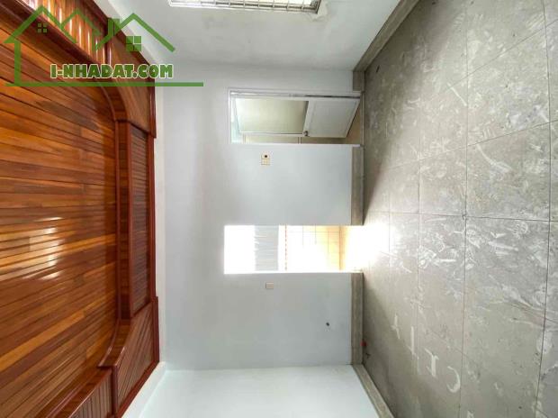 79. BÁN NHÀ 4 TẦNG – VỊ TRÍ VIP NHẤT TRUNG TÂM – MẶT TIỀN NGUYỄN HOÀNG - CHỈ NHỈNH 11 TỶ - 1
