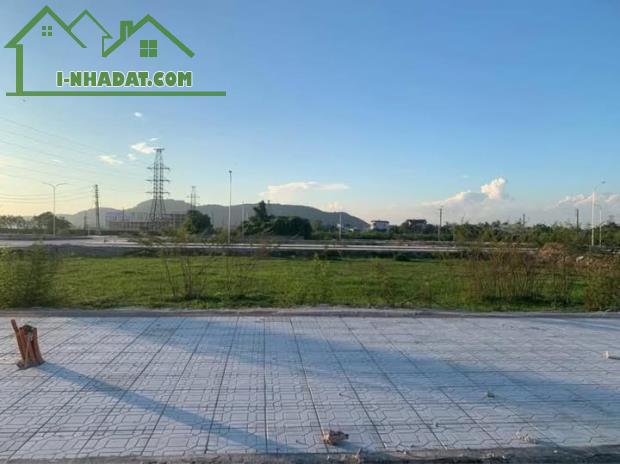 BÁN ĐẤT TÁI ĐỊNH CƯ CHÂU CHÍNH – SẦM SƠN – 90M2 – SỔ ĐỎ SẴN – VỊ TRÍ ĐẸP, GIÁ TỐT 🌟